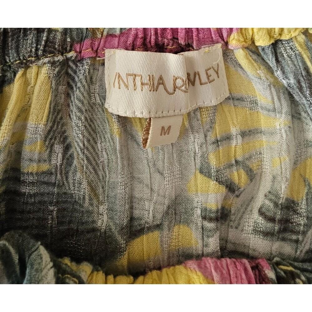 Cynthia Rowley Tropical theme size M, short sleeve crop top, cruise, beach - Picture 3 of 4